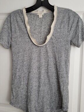 J. Crew Heathered Gray Short-Sleeve Scoop Neck Tee with Cream Trim